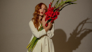 Image of Bella White
