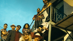 Image of Squirrel Nut Zippers